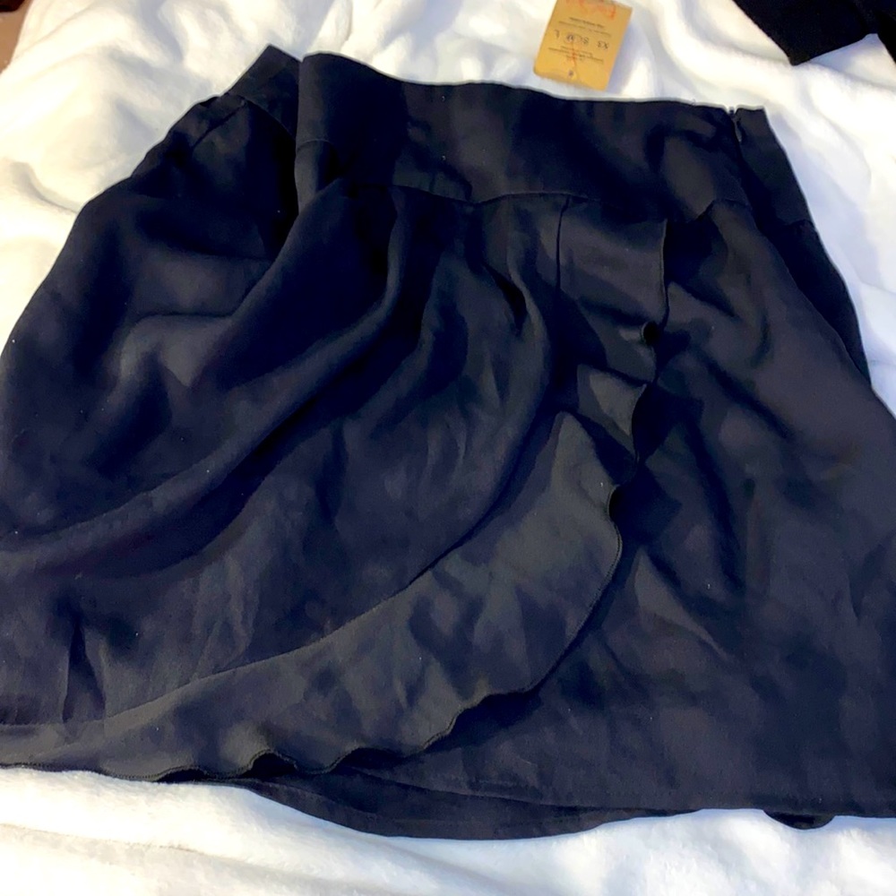 New Lush skirt, bought from Pitaya size medium